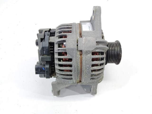 504009978 IVECO Alternador  en stock Huelva