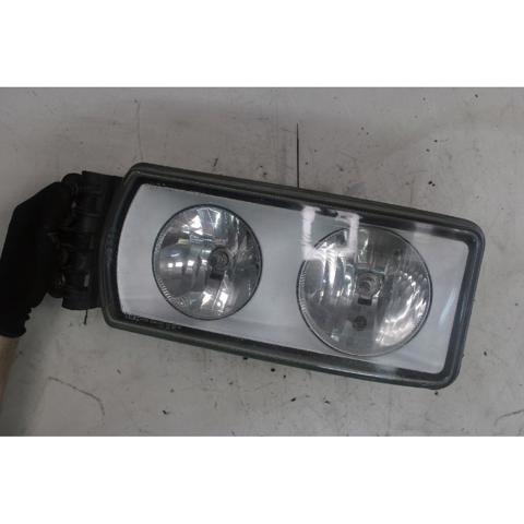 504020193 IVECO Faro izquierdo  comprar en Jaén