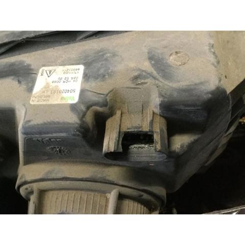 504020193 IVECO Faro izquierdo comprar Bilbao