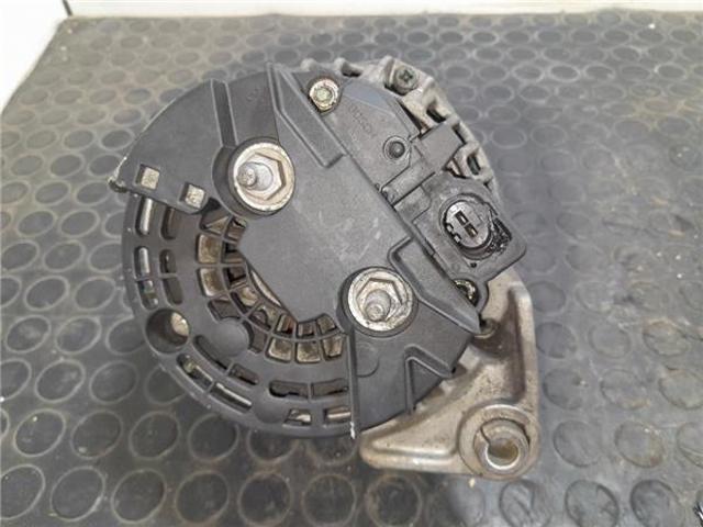504057813 IVECO Alternador  comprar en Oviedo