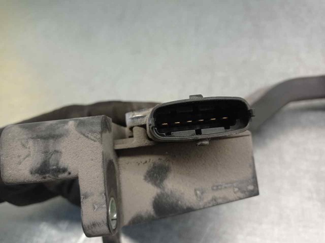 504061734 Pedal del acelerador  comprar en Pontevedra