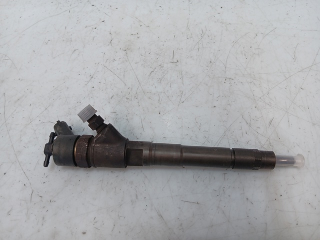 504088755 IVECO Inyector de combustible  comprar en Oviedo