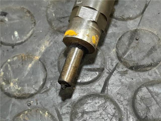 504088823 IVECO Inyector comprar Madrid