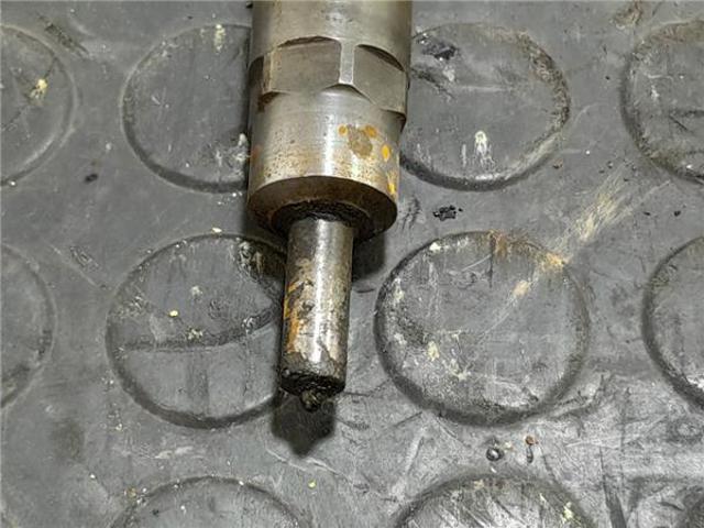 504088823 IVECO Inyector de combustible  comprar en Oviedo