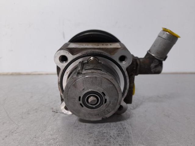 FIAT 504184720 Bomba de dirección asistida  comprar en Albacete
