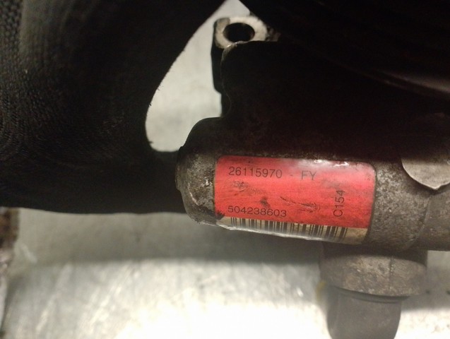 504238603 IVECO Bomba de dirección asistida  disponible Ourense