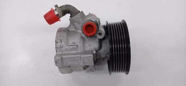 504238603 IVECO Bomba de dirección asistida  comprar en Lleida