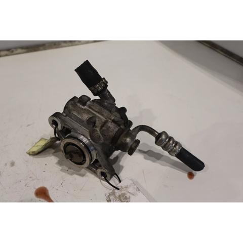 IVECO 504243641 Bomba de dirección asistida  disponible Valladolid
