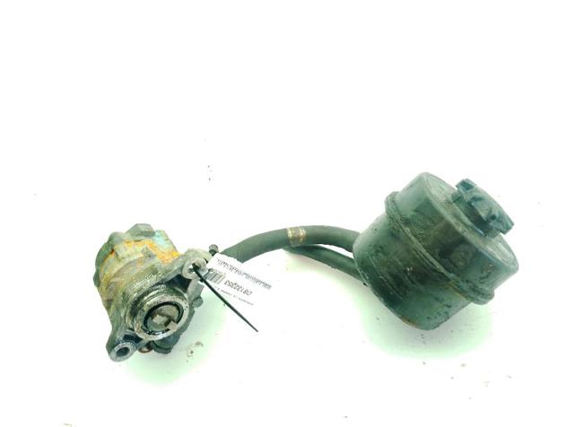 IVECO 504243641 Bomba de dirección comprar Pamplona