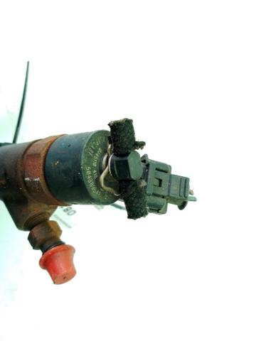 IVECO 504389548 Inyector de combustible  comprar en Ponferrada