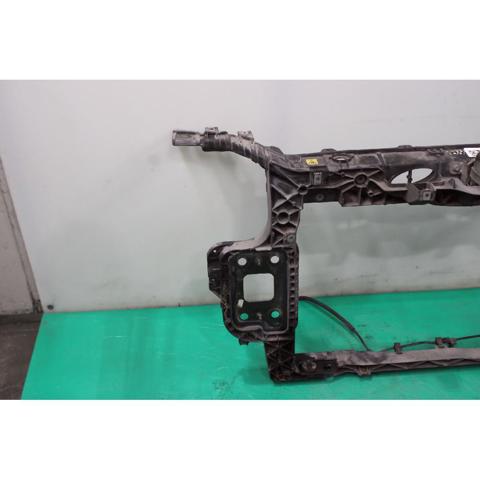 50508540 Soporte de radiador  en stock Granada
