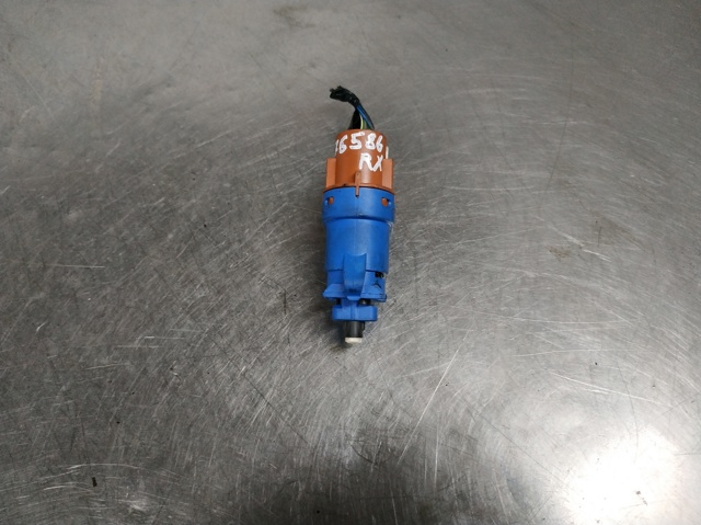 Interruptor luces de freno 50512681 FIAT