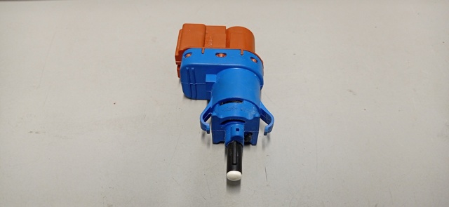 FIAT 50512681 Interruptor de luz de freno comprar Pamplona