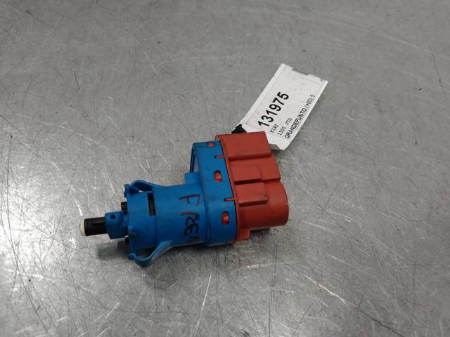 FIAT 50512681 Interruptor de luz de freno comprar Pamplona