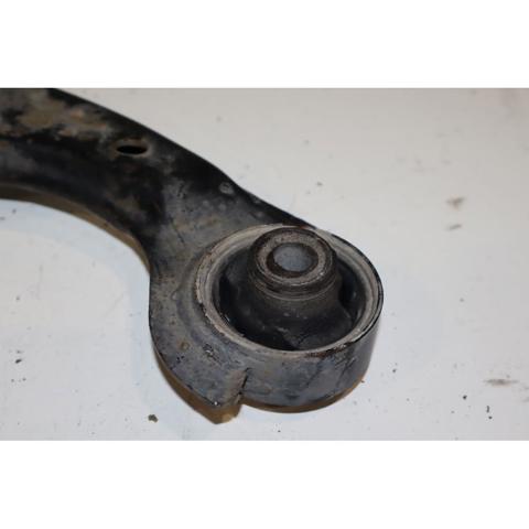 50513442 Brazo inferior derecho de la suspensión delantera comprar Girona