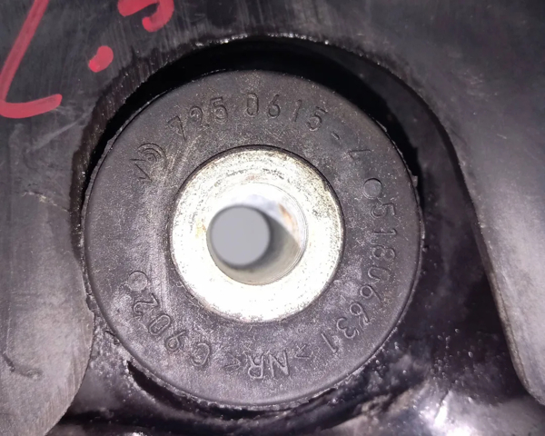 FIAT 50521929 Brazo transversal de suspensión trasera  comprar en Albacete