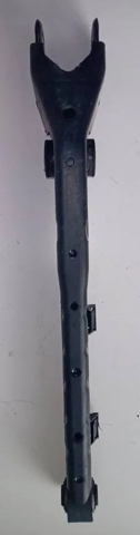 50521929 Brazo transversal de suspensión trasera  disponible Burgos