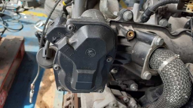 50569200 OPEL Cuerpo de mariposa comprar Madrid