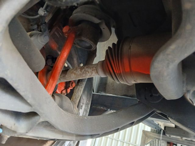 Semieje delantero derecho 5066022AA CHRYSLER
