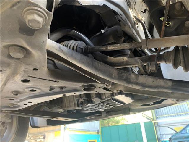 Soporte estabilizador, Eje delantero 5105101AA CHRYSLER