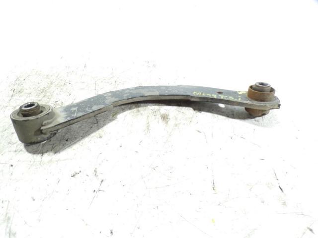 5105271AA Brazo superior de suspensión trasera izquierdo/derecho  en stock Granada