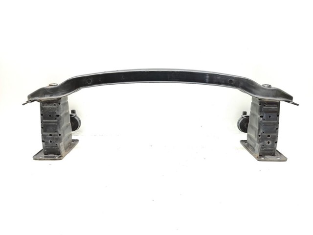 BMW 51117178599 Refuerzo parachoque delantero  en stock Terrassa