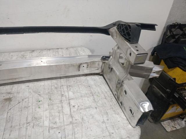 51117255393 BMW Refuerzo de parachoques delantero  comprar en Jaén