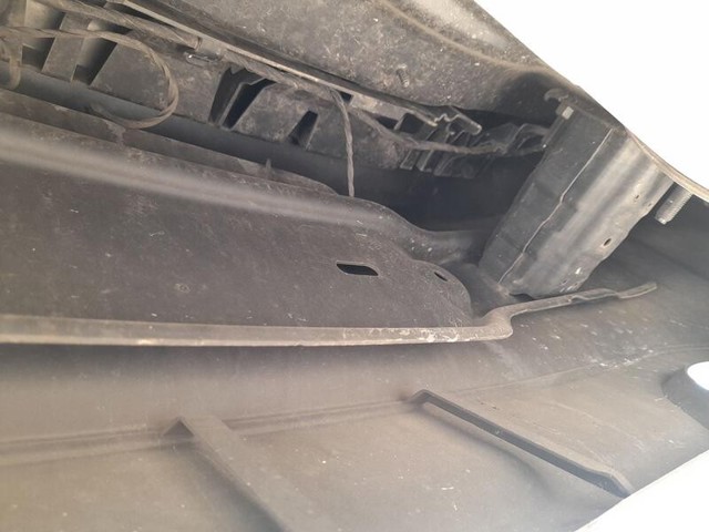 BMW 51127240912 Refuerzo parachoques trasero  en stock Salamanca
