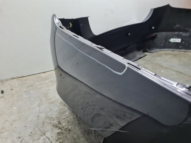 51127312724 BMW Parachoques trasero  comprar en Jaén