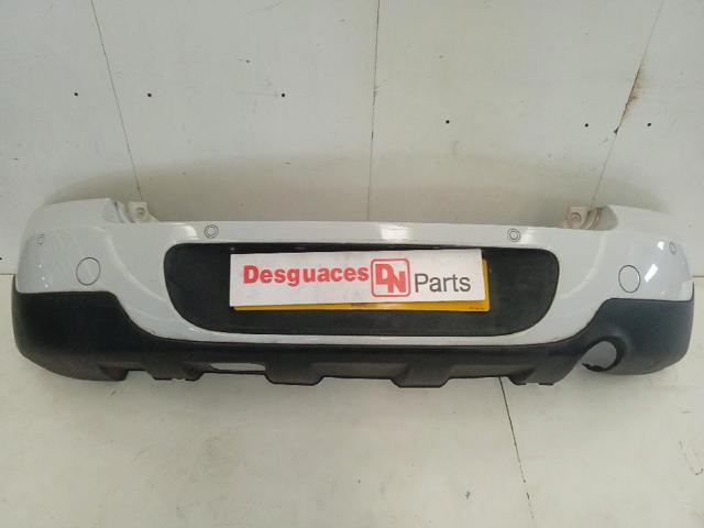 Defensa trasero 51129806645 BMW