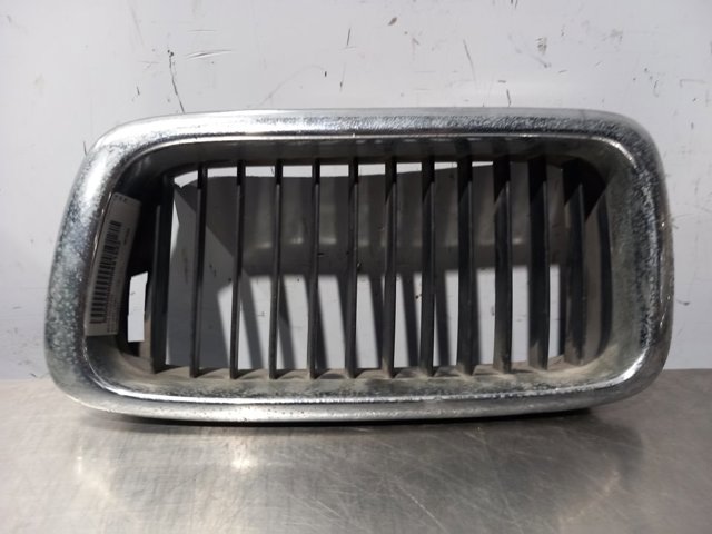 51138125811 BMW