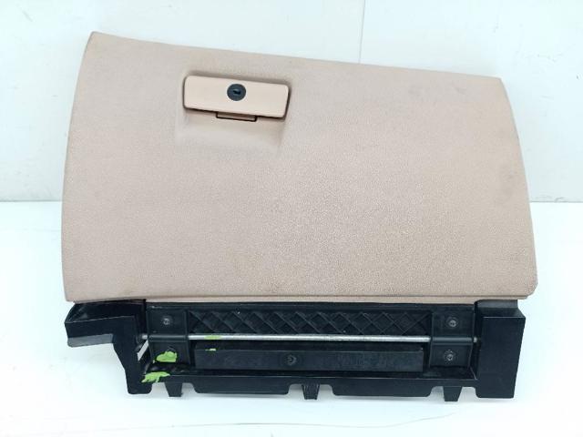 Guantera para BMW X3 E83