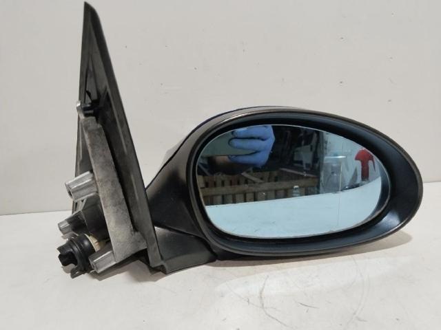 BMW 51167189850 Carcasa interior del espejo retrovisor derecho  comprar en Ponferrada