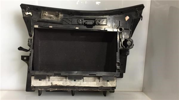 BMW 51168196111 Guantera  en stock Valencia