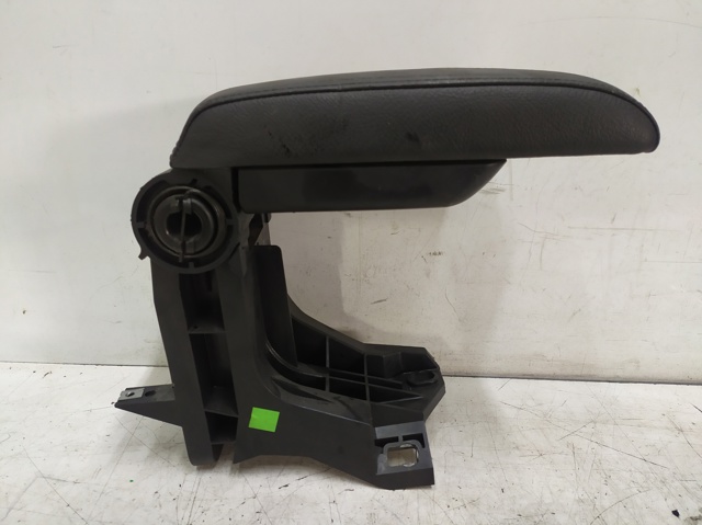 51168213678 BMW