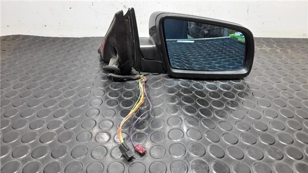 51168266604 Espejo retrovisor derecho  disponible Utrera