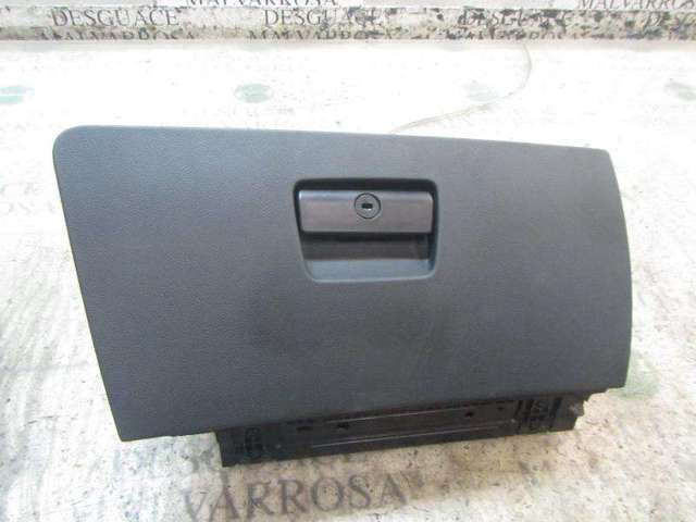 Guantera para BMW 3 E92