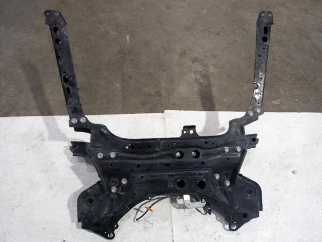 Subchasis delantero soporte motor Toyota Corolla E18