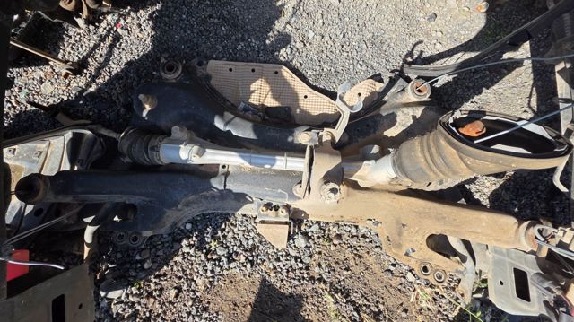 Puente delantero para Toyota Avensis T27