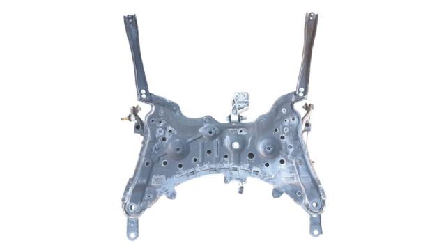 Subchasis delantero soporte motor Toyota C-HR X10