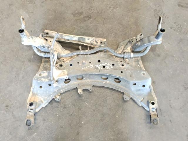 Subchasis delantero soporte motor 51201F4013 TOYOTA