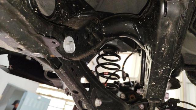 5120642090 Subchasis trasero soporte motor  comprar en Reus