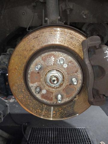 51211SWAA00 HONDA Mangueta delantera derecha comprar Madrid