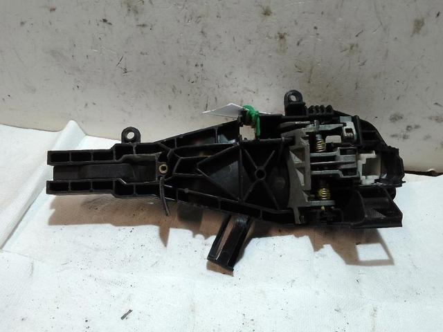 51212992985 Manija exterior izquierda de puerta delantera  disponible Utrera
