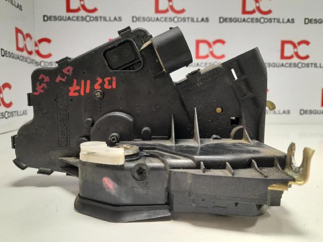 51217011244 Cerradura de puerta delantera derecha comprar Almería