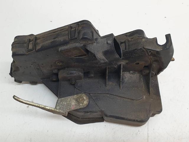 51217011308 Cerradura de puerta delantera derecha  disponible Utrera