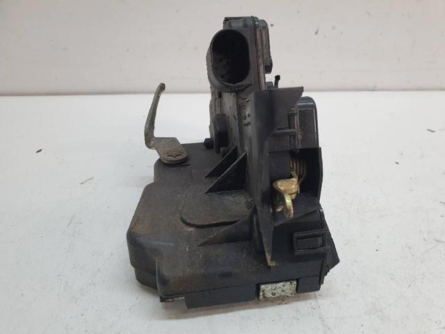 51217011308 BMW Cerradura de puerta delantera derecha  disponible Ourense