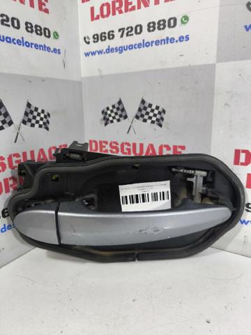 51217199556 Soporte de manija exterior de puerta delantera derecha  comprar en Zaragoza