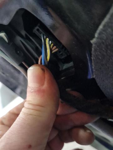 51217202143 BMW Cerradura de puerta delantera izquierda  disponible Ourense