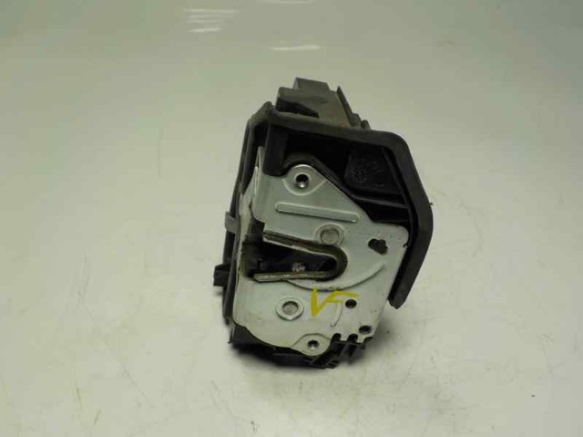 BMW 51217202144 Cerradura de puerta delantera derecha  en stock Salamanca